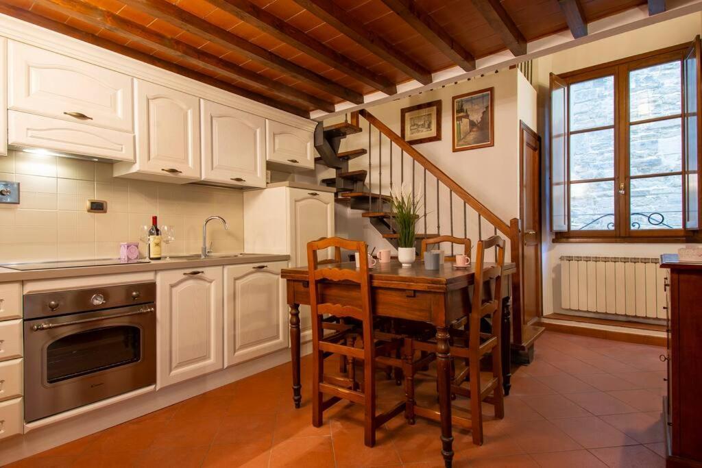 Demedici Apt W/ 2Br 1' Walk Uffizi & Ponte Vecchio Apartamento Florença Exterior foto
