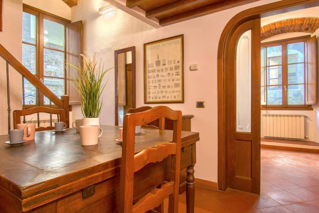 Demedici Apt W/ 2Br 1' Walk Uffizi & Ponte Vecchio Apartamento Florença Exterior foto